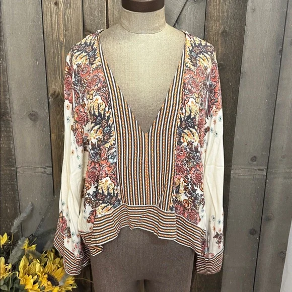Free People Mix and Match Blouse Tea Combo Crop Boho Festival Top Long Sleeve - Picture 2 of 10